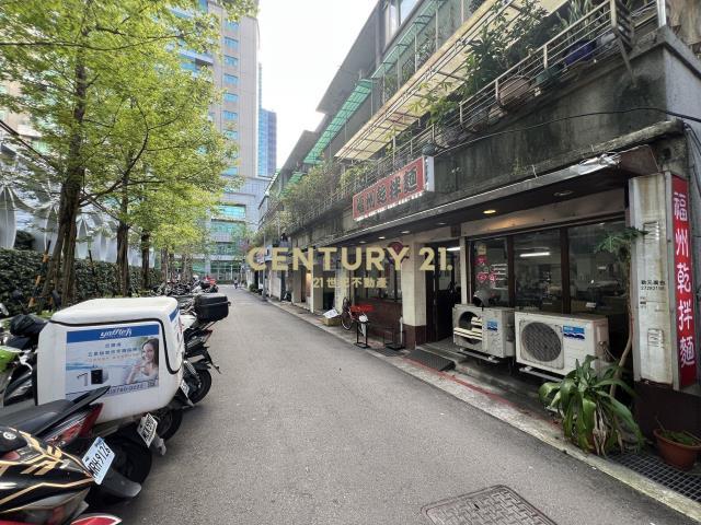 忠孝東路四段, Xinyi Dist., Taipei 110, Taiwan