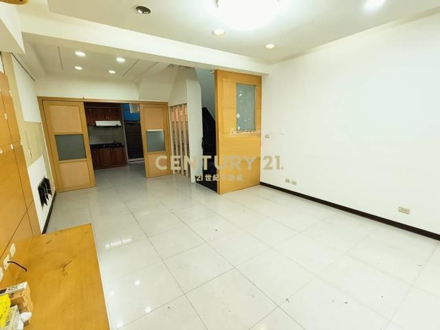 民有東路, 桃園區, Đào Viên 330, Đài Loan