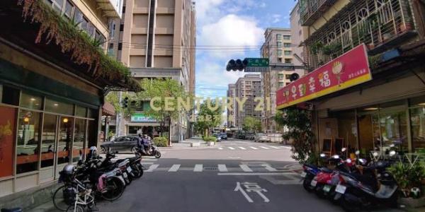 仁義街, Sanchong Dist., Tân Bắc 241, Đài Loan