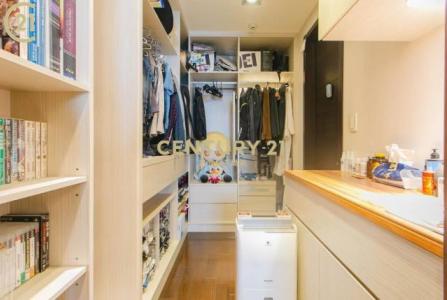 新北大道三段, Xinzhuang Dist., New Taipei City 242, Taiwan