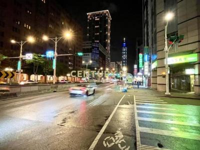 信義路四段, Da'an Dist., Taipei 106, Taiwan