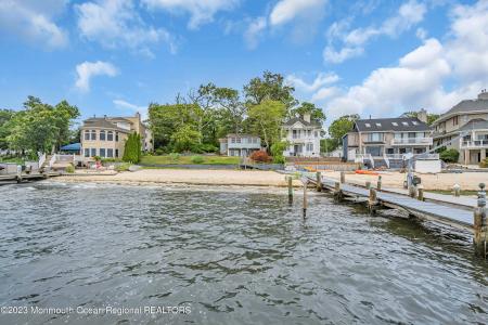 94 Beach Court, Brick, NJ 08723, USA