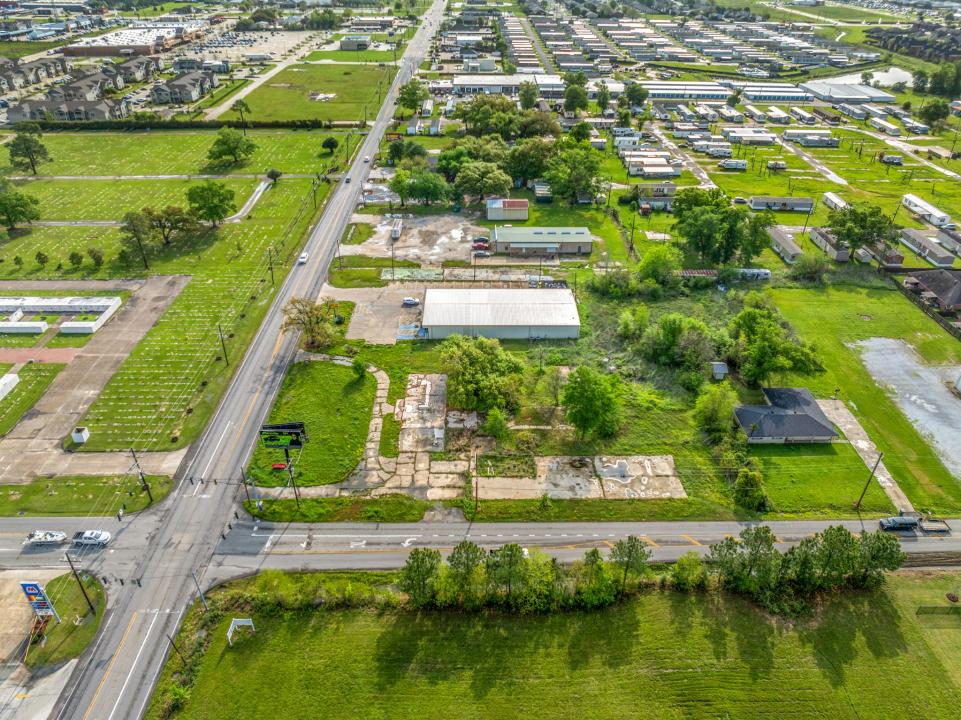 2323 Country Club Rd, Lake Charles, Louisiana 70605, USA