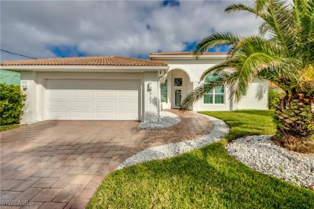 2703 Sw 43rd Terrace, Cape Coral, Floryda 33914, USA