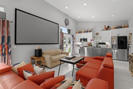 709 Highway 90, Conway, South Carolina 29526