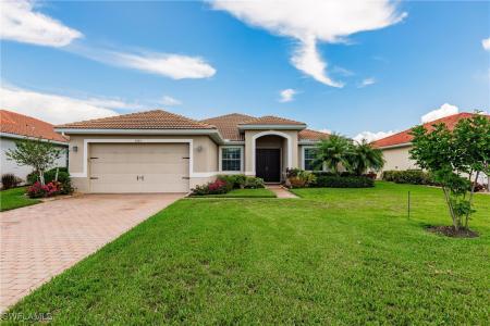 3260 Magnolia Landing Lane, North Fort Myers, Floryda 33917, USA