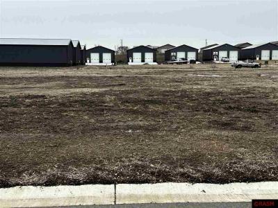 329 Ashlynn Court, Courtland, Minnesota 56021, USA