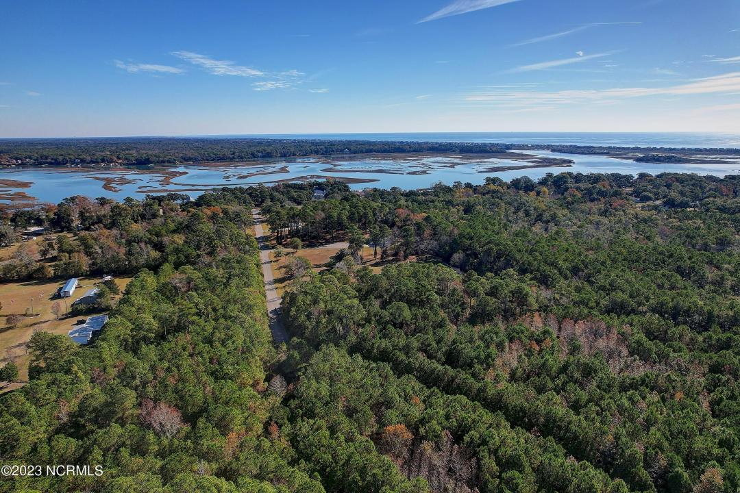 4048 Pintail Avenue, Shallotte, North Carolina 28470, USA
