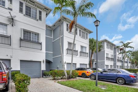 3599 Nw 14th Court, Lauderhill, פלורידה 33311, ארצות הברית של אמריקה