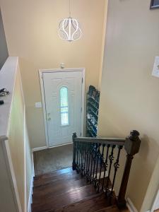 2829 Easthills Drive, Lexington, Kentucky 40517, USA