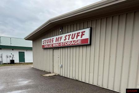 1130 & 1208 S Victory Drive, Mankato, Minnesota 56000-1, USA
