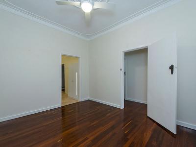 207 Knutsford Avenue, Kewdale, WA 6105, Australia