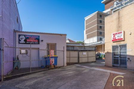 27 - 29 The Crescent, Fairfield, NSW 2165, Australien