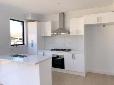 4/124 Noble Street, Noble Park, VIC 3174, Australia