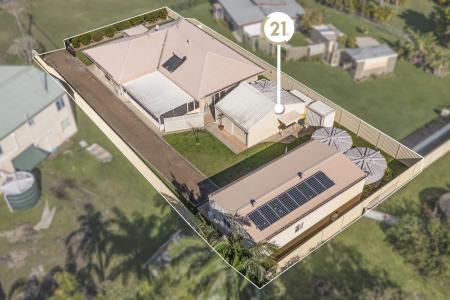 8 Esplanade, Maaroom, QLD 4650, Австралия