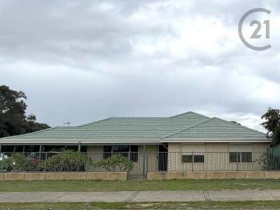 2 Jacksonia Street, Glen Iris, WA 6230, Australia