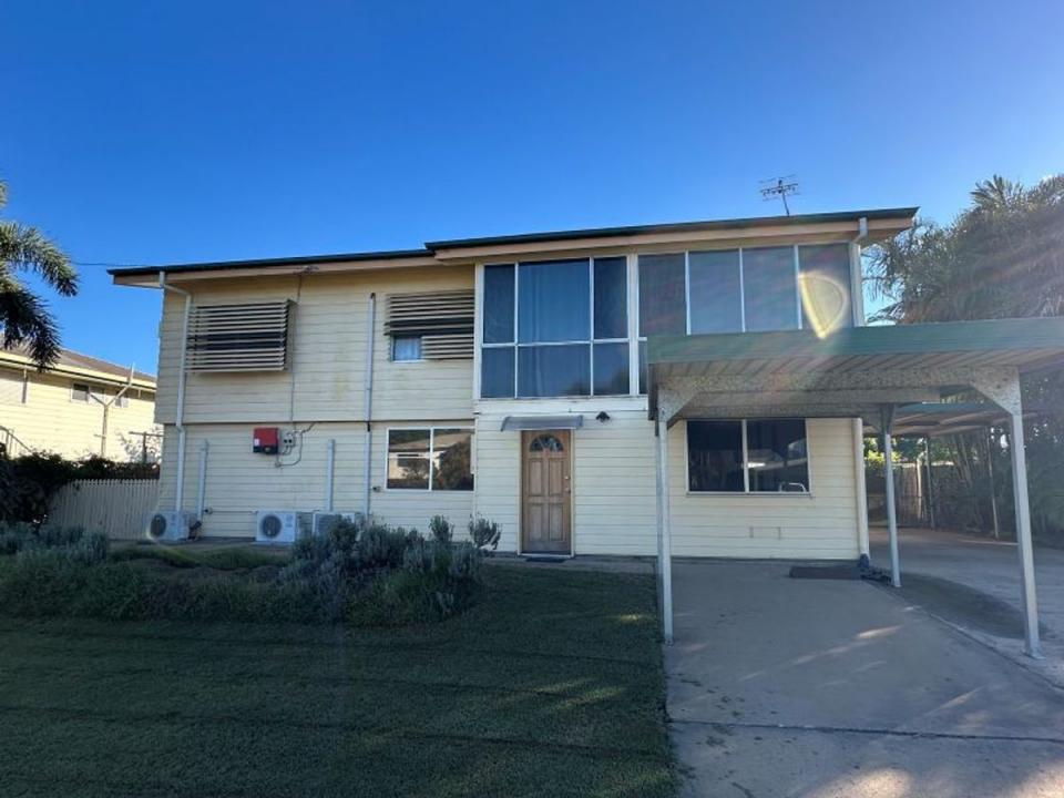 7 De Castella Drive, Moranbah, QLD 4744, Australia