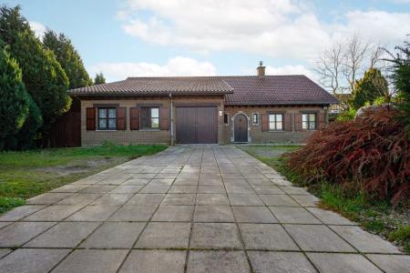 Rue de Peruwelz 111, Blaton, Bélgica