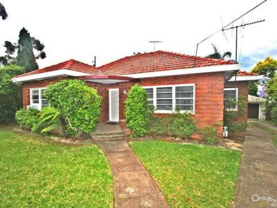 41 Rosemont Avenue, Mortdale, NSW 2223, Australia