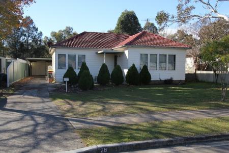 28 Bridges Avenue, Wattle Grove, NSW 2173, Australia