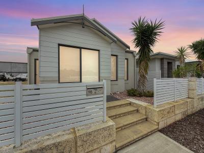 98 Tiffany Centre, Dalyellup, WA 6230, Australia