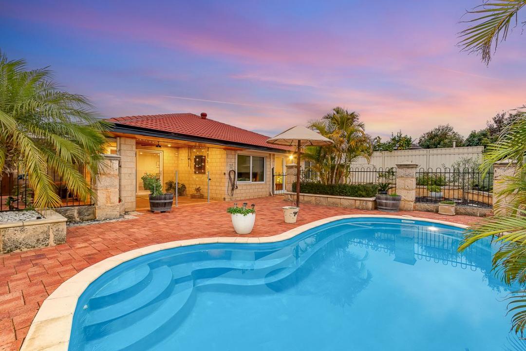 10 Gunn Pass, Kinross, WA 6028, Australia