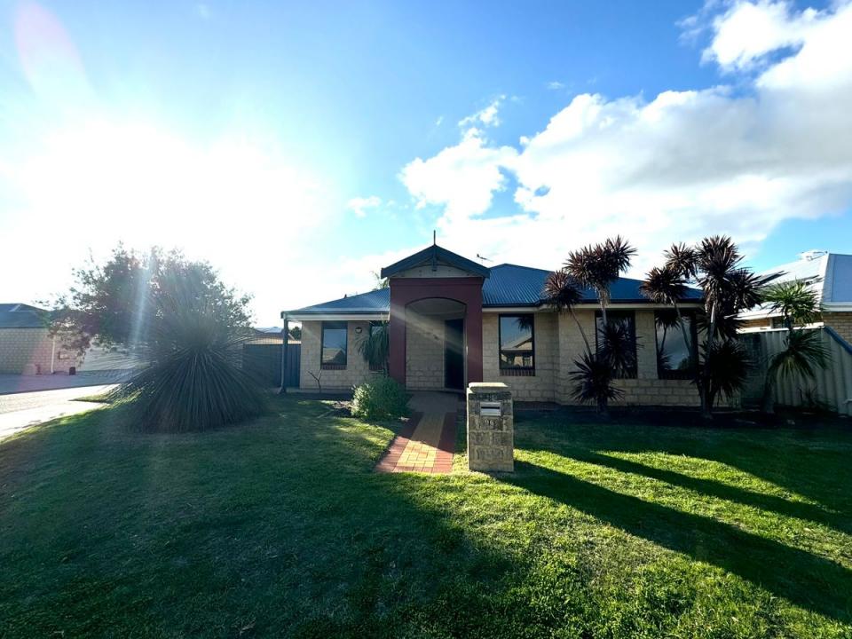 96 Fisher Street, Rockingham, WA 6168, Australien