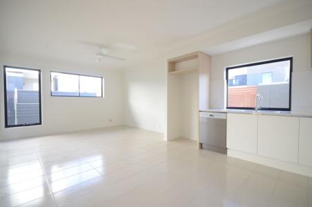 2 Westlake Glade, Blacktown, NSW 2148, オーストラリア