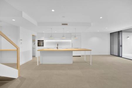 205/84-85 Pacific Boulevard, Buddina, QLD 4575, Úc