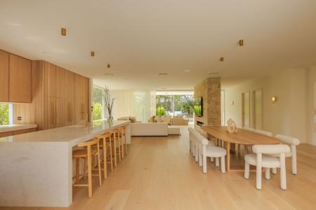 155 Lake Weyba Drive, Noosaville, QLD 4566, Australia