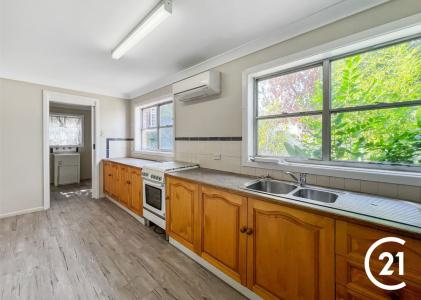 18 Spring Street, Forbes, NSW 2871, Australia