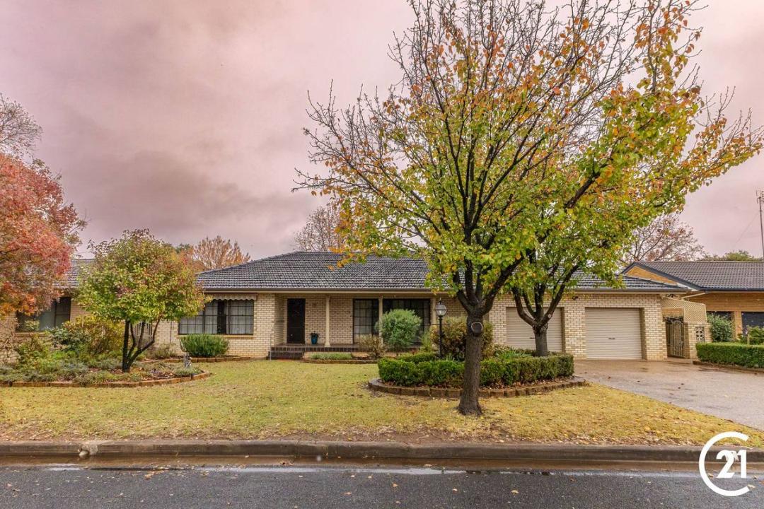 8 Blue Gum Street, Forbes, NSW 2871, Australia