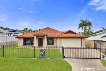 43 Fairfield Avenue, Norman Gardens, QLD 4701, Australia