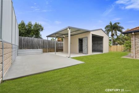 43 Fairfield Avenue, Norman Gardens, QLD 4701, Austrália