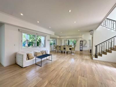 Lorenzo Cresmani 4640, Esteban Echeverría, GBA Sur 1842, 阿根廷