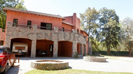 Mariano Castex 4640, Esteban Echeverría, GBA Sur 00001, Argentina