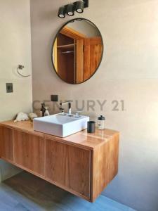 Blvd. Quetrihue 488, Villa La Angostura, Neuquén 8407, Argentina