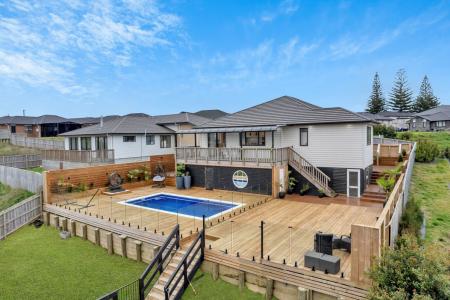 13 Peacock Place, Pokeno, Waikato District 2471, New Zealand