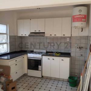 Montevideo 1050, Rosario, Santa Fe 2000, Argentina