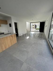 Jose champagnat 10 , Esteban Echeverría, GBA Sur 1801, Argentina