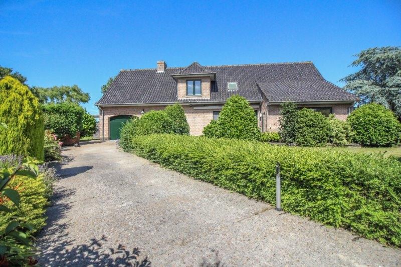 Karel Loppenslaan 15, Sint-idesbald, بلجيكا