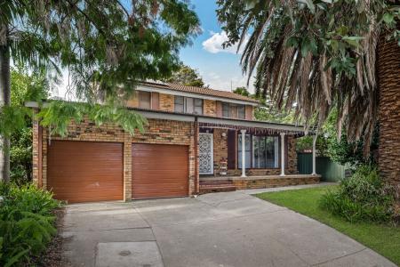 11 Rowallan Avenue, Castle Hill, NSW 2154, Australia