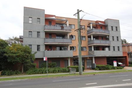 2/33 Bathurst Street, Liverpool, NSW 2170, Australia