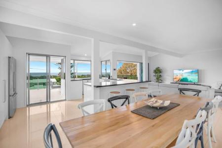 31 Plover Street, Peregian Beach, QLD 4573, 오스트레일리아