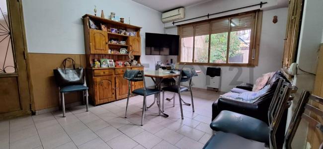 Humaita 7140, Liniers, Capital Federal C1408, Argentina