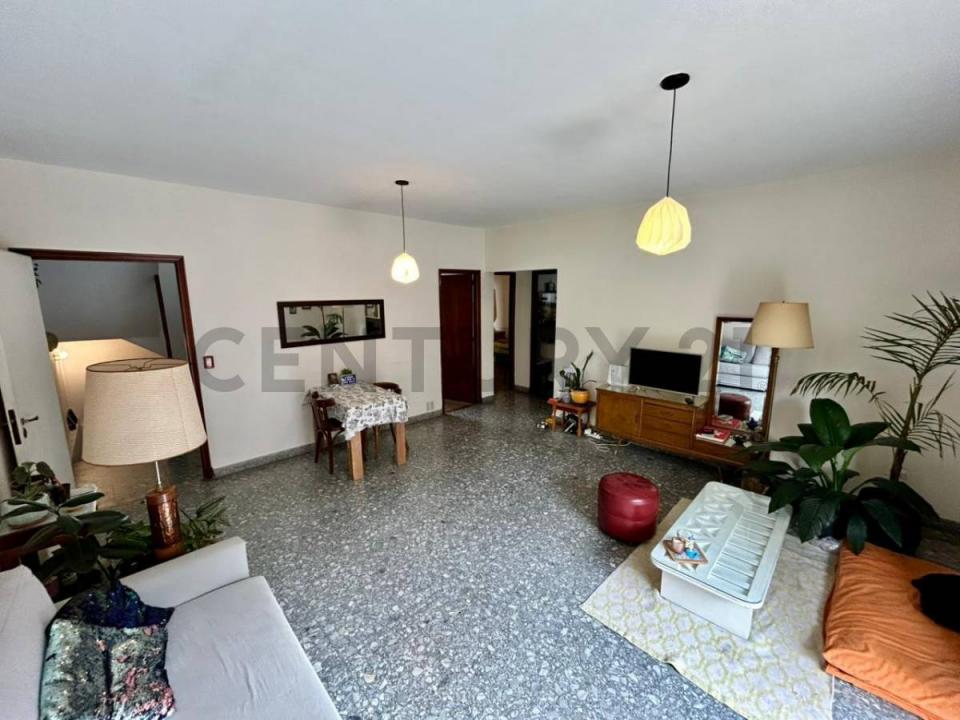 Emilio Lamarca 3186, Villa Del Parque, Capital Federal 1417, Arjantin