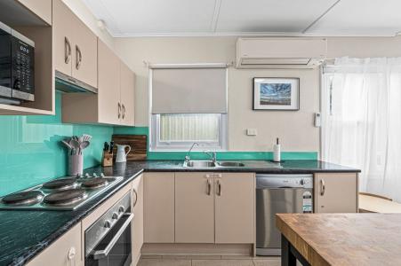 38 Coolangatta Drive, Aldinga Beach, SA 5173, Australia