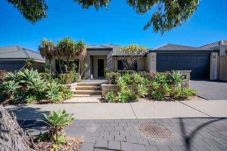 54 Hollington Boulevard, Butler, WA 6036, Australia