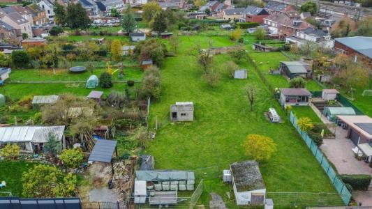 Eizingendorp 0, Halle, Belgio