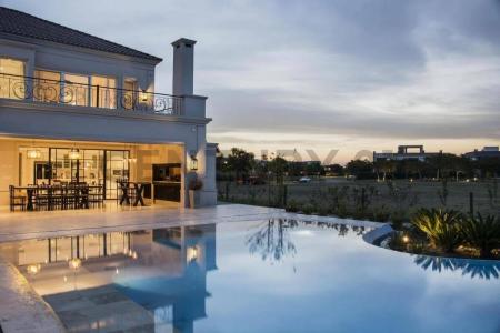 La Cumbre 100, Tigre, GBA Norte 00001, Argentina